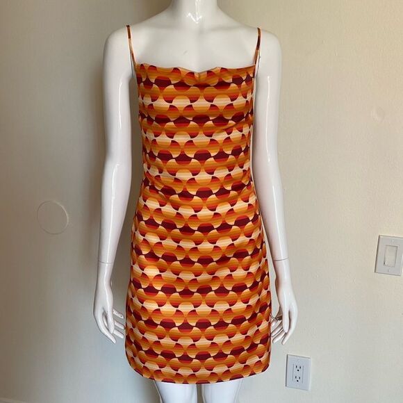 Urban Outfitters Orange & Red Geometric 70's Retro Mini Slip Dress Size XS - Picture 2 of 10